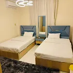 شقه ارضى بحديقه بالرحاب