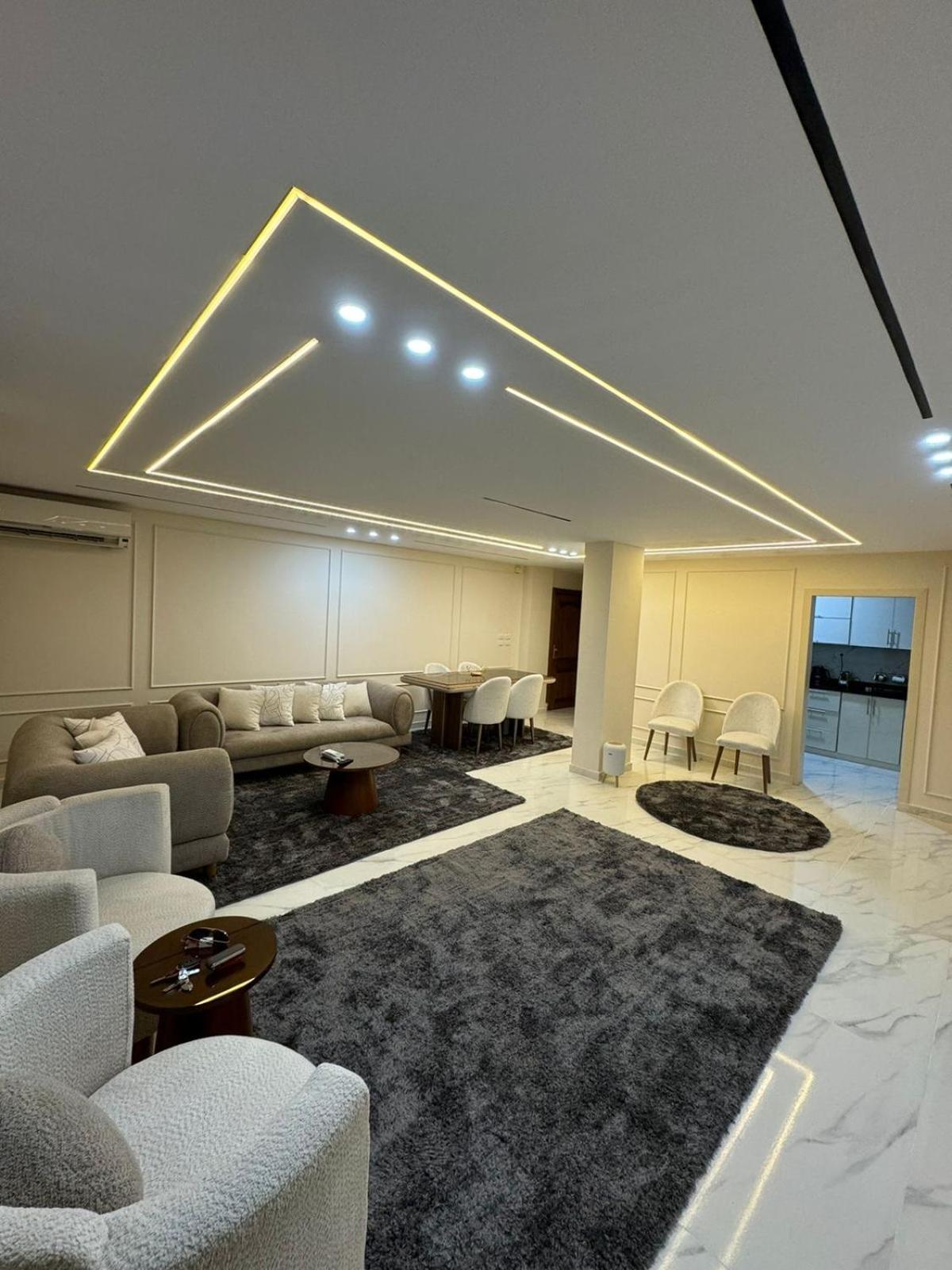 Apartment شقه ارضى بحديقه بالرحاب Cairo