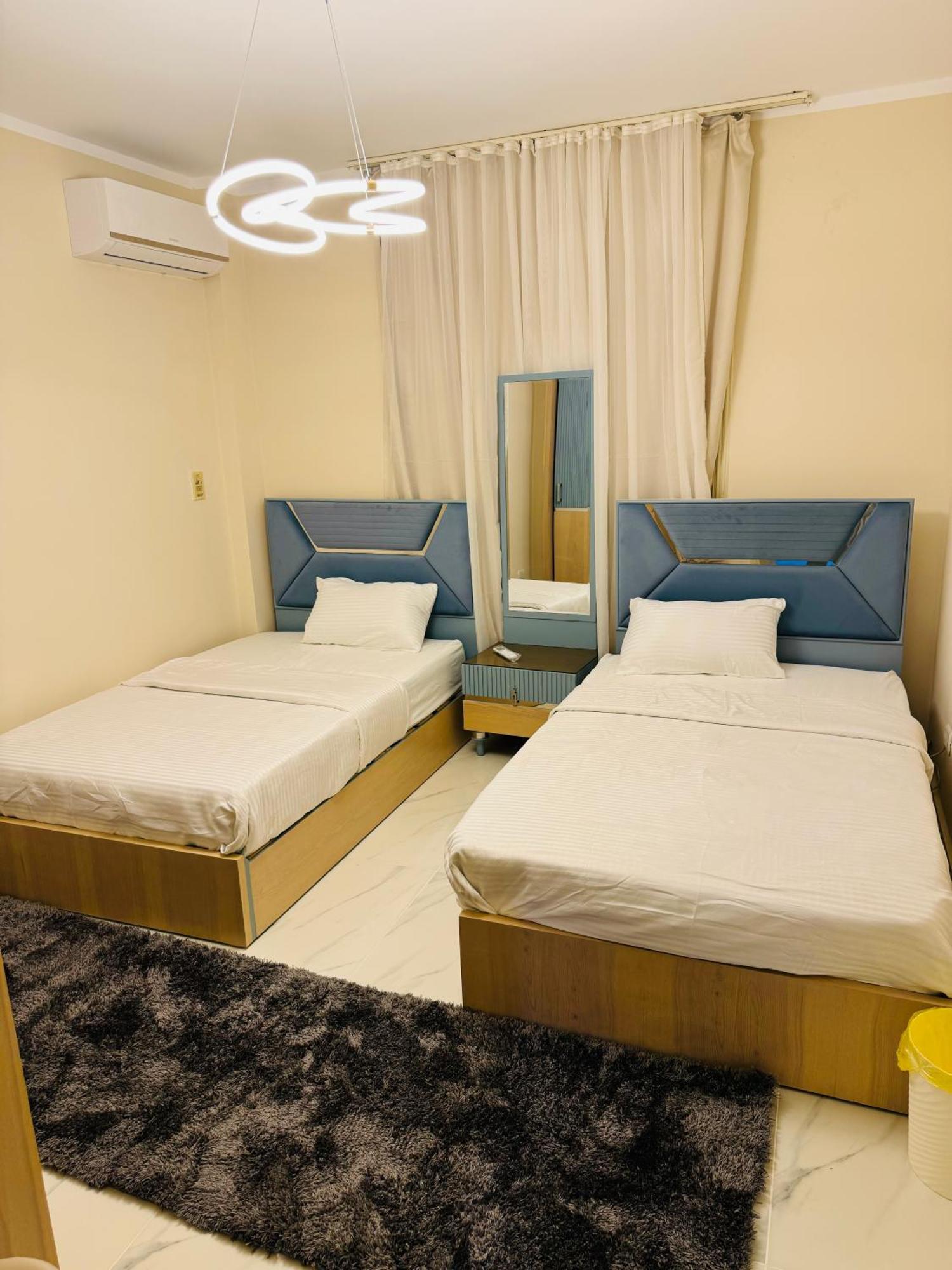 شقه ارضى بحديقه بالرحاب Apartment Cairo